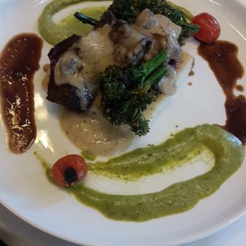 Journey's End - Braised short ribs on a bed of polenta with broccolini! Sooooo good!! - Breakfast & Brunch Near Me - Temecula, California