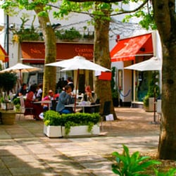 Zenas Restaurant