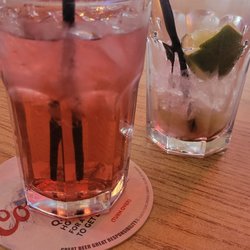 Snuffy's Bar & Grill