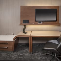 Courtyard by Marriott Calgary South - Tech Friendly Work Spaces