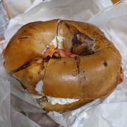 Cinnamon raisin. A bit burnt and cold. Good schmear of cream cheese at least Cinnamon raisin. A bit burnt and cold. Good schmear of cream cheese at least