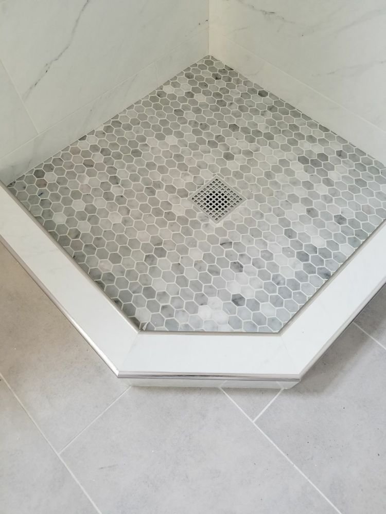 Slide of S & I Construction