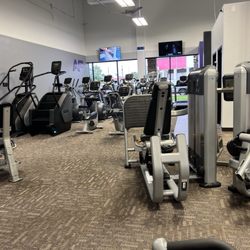 Lots of cardio stuff I need to use more often!!