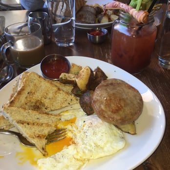 Stonesedge Kitchen - Meat lovers and Bloody Caesar - Breakfast & Brunch Near Me - Whistler, British Columbia Stonesedge Kitchen - Meat lovers and Bloody Caesar - Breakfast & Brunch Near Me - Whistler, British Columbia