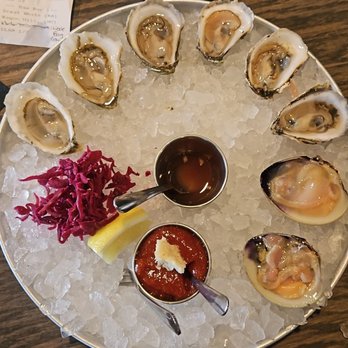 Surf Restaurant - East Coast oysters, and a few local clams - Seafood Near Me - Portsmouth, New Hampshire Surf Restaurant - East Coast oysters, and a few local clams - Seafood Near Me - Portsmouth, New Hampshire