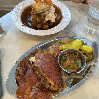 Hudson Botanical - Breakfast & Brunch Near Me - Smoketown, Pennsylvania