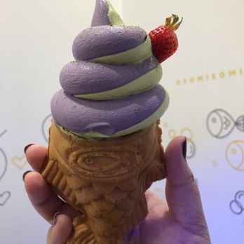Somisomi - Ube matcha swirl with custard filling for only $5.95! - Ice Cream & Frozen Yogurt Near Me - Irvine, California Somisomi - Ube matcha swirl with custard filling for only $5.95! - Ice Cream & Frozen Yogurt Near Me - Irvine, California