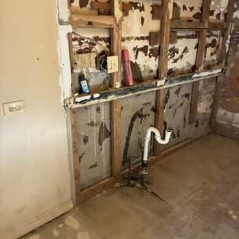 YAM Construction - Demo of kitten and tile flooring - General Contractors Near Me YAM Construction - Demo of kitten and tile flooring - General Contractors Near Me