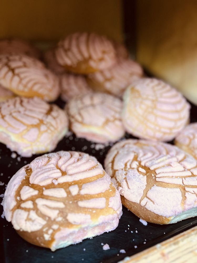 La Plaza Supermarket