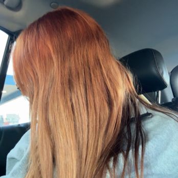 XEX Salon - Ugly reverse ombré - Hair Salons Near Me - Chicago, Illinois