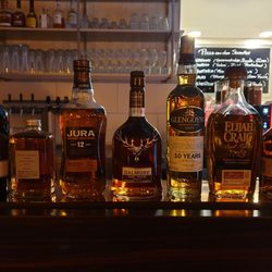 Pa Re Parkrestaurant - Ausgewogene Whisk(e)y Auswahl.