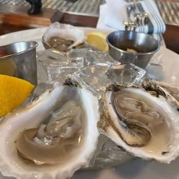 Greene Hook - Oysters - Gastropubs Near Me - Jersey City, New Jersey Greene Hook - Oysters - Gastropubs Near Me - Jersey City, New Jersey