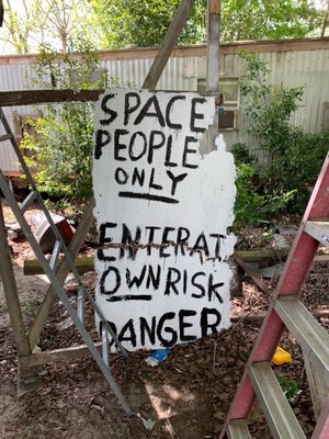 UFO Welcome Center by null