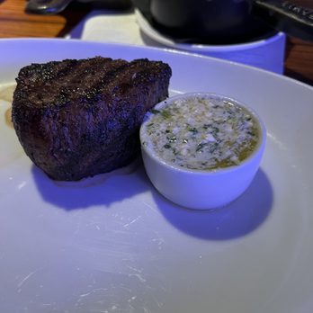 STK Steakhouse Bellevue - 10 oz filet - Steakhouses Near Me - Bellevue, Washington