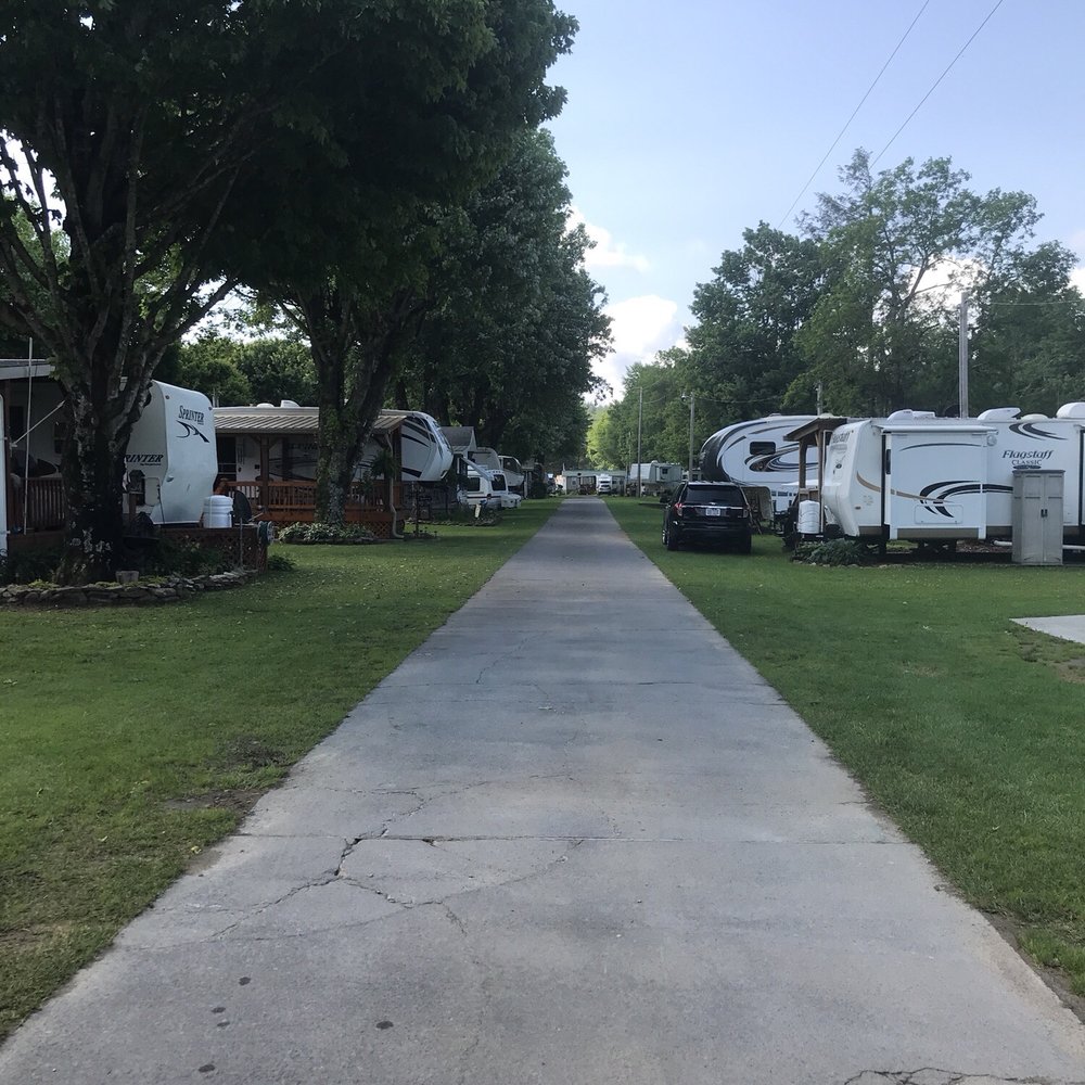 Down By The River Campground - RV Parks Near Me - Pineola, North Carolina Down By The River Campground - RV Parks Near Me - Pineola, North Carolina