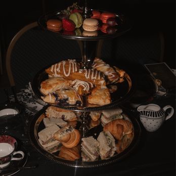 Beauteaful Teapot - Caterers Near Me Beauteaful Teapot - Caterers Near Me
