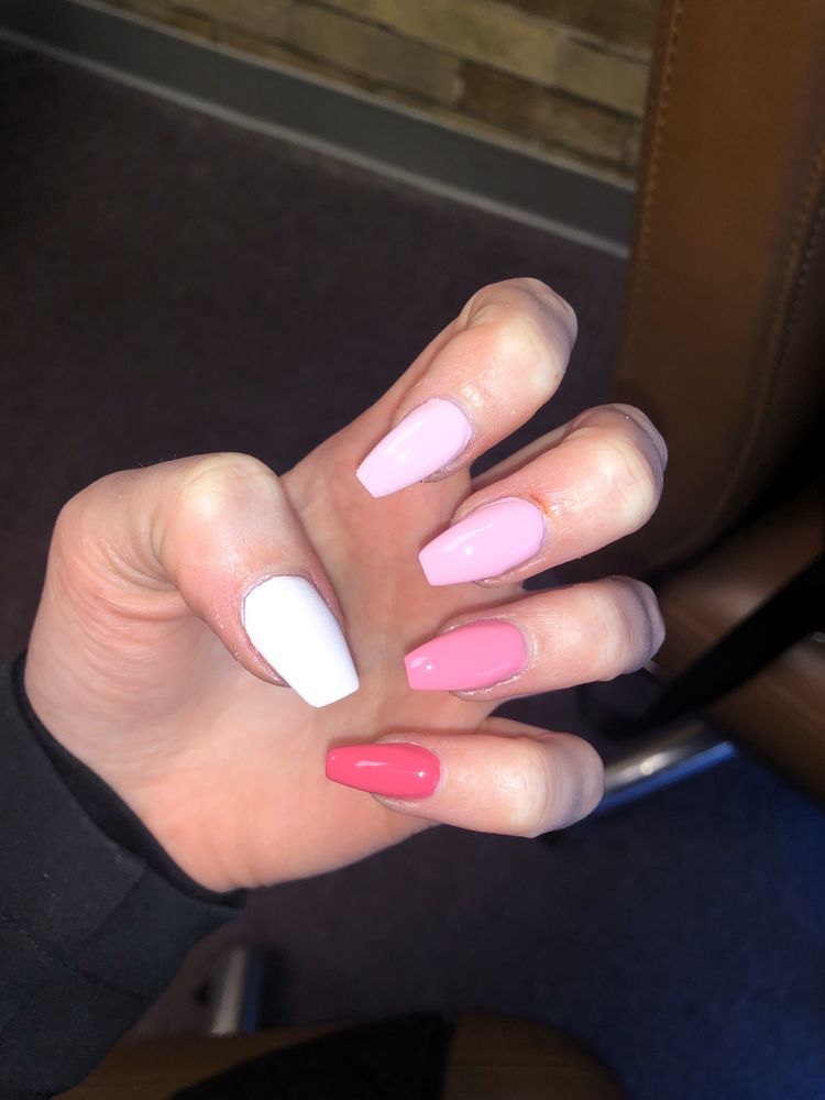 NAIL WORKS SALON Updated March 2024 21 Reviews 2735 Hassert Blvd