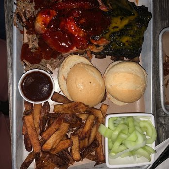 Smokin' With Chris - Meat Lovers Combo - Barbeque Near Me - Southington, Connecticut Smokin' With Chris - Meat Lovers Combo - Barbeque Near Me - Southington, Connecticut