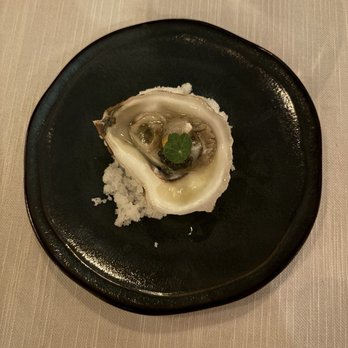 Goodstone Inn & Restaurant - Oyster with caviar - Bed & Breakfast Near Me - Middleburg, Virginia Goodstone Inn & Restaurant - Oyster with caviar - Bed & Breakfast Near Me - Middleburg, Virginia