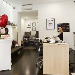 Mod's Hair - Beautybar by mod's hair