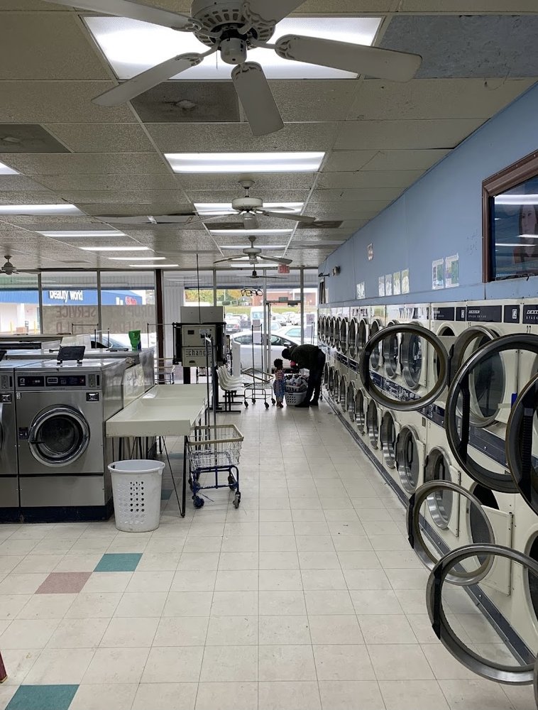 NORTH SIDE LAUNDRY Updated July 2024 3483 N Patterson Ave, Winston