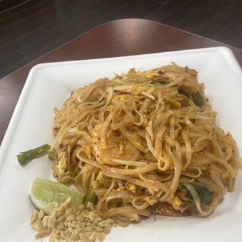 P's VietMi Cafe - Shrimp Pad Thai - Vietnamese Near Me - Orlando, Florida P's VietMi Cafe - Shrimp Pad Thai - Vietnamese Near Me - Orlando, Florida