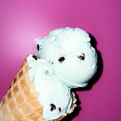 Mama Mia Gelato - Mint Chocolate Chip Ice-Cream
