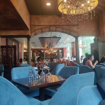 Indian Garden Restaurant - Ambience - Indian Near Me - Chicago, Illinois