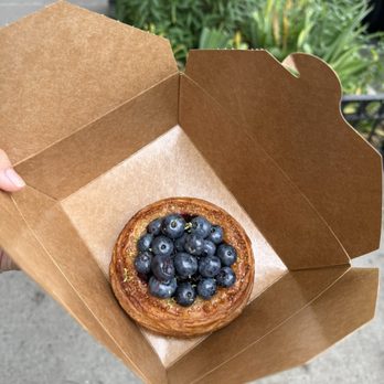 Radio Bakery - Bakeries Near Me - Brooklyn, New York