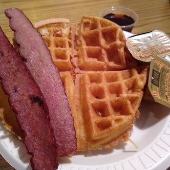 Ramada by Wyndham Albert Lea - Decent hot breakfast options - Hotels Near Me - Albert Lea, Minnesota