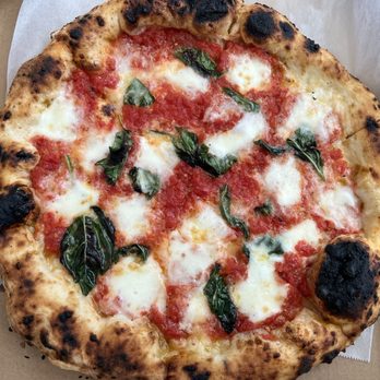 Sei Pizza Bar - Margherita Pizze - Pizza Near Me - Los Angeles, California Sei Pizza Bar - Margherita Pizze - Pizza Near Me - Los Angeles, California