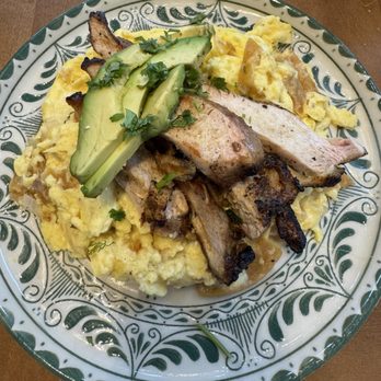 Superica - Migas Al Carbon topped with avocado slices - Breakfast & Brunch Near Me - Winter Park, Florida