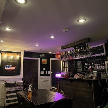 Bacio Pizzeria - Inside - Pizza Near Me - Washington, DC, District of Columbia