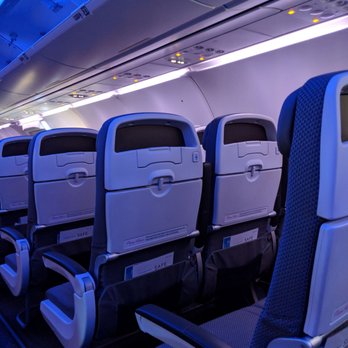Hawaiian Airlines - No legroom - Airlines Near Me - Oakland, California