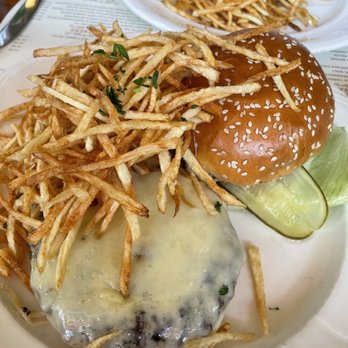 Miramar Bistro - Miramar Cheese Burger Lunch - French Near Me - Highwood, Illinois Miramar Bistro - Miramar Cheese Burger Lunch - French Near Me - Highwood, Illinois