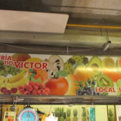 Frutería Tío Víctor - Letrero del Tío Víctor