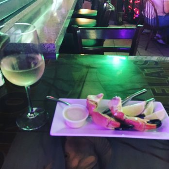 The Fish House - Fresh Stone Crab! - Seafood Near Me - Miami, Florida