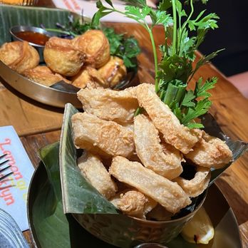 Lemongrass Brooklyn - Fried Calamari, Crispy Golden Wonton - Thai Near Me - Brooklyn, New York Lemongrass Brooklyn - Fried Calamari, Crispy Golden Wonton - Thai Near Me - Brooklyn, New York