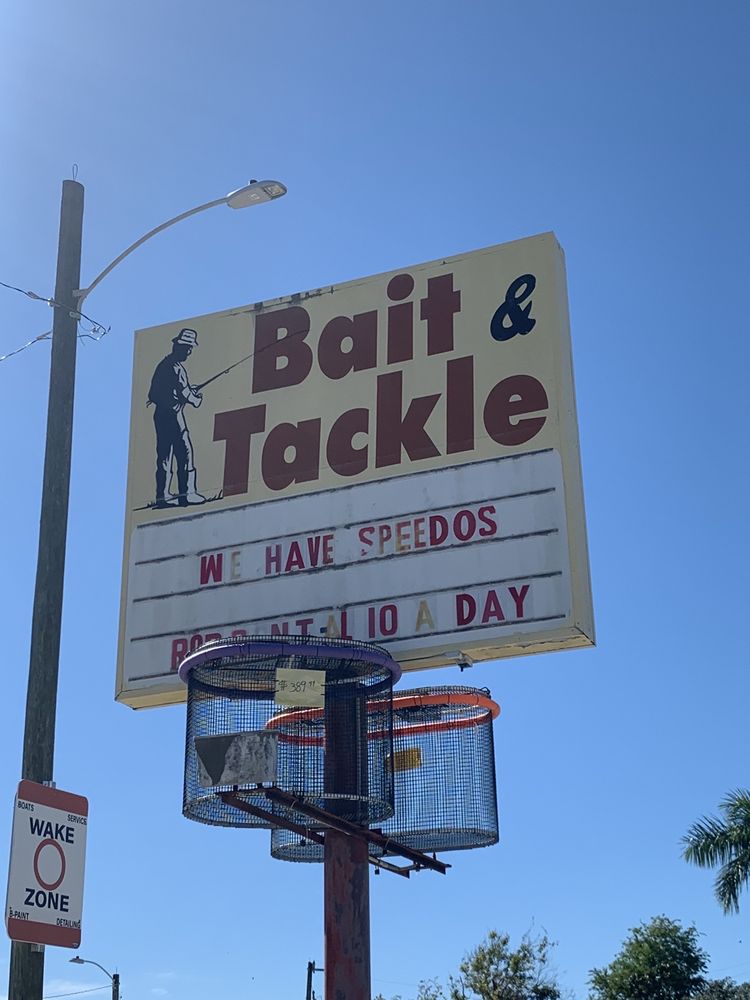 THE YELLOW BAIT HOUSE Updated September 2024 24 Reviews 101741