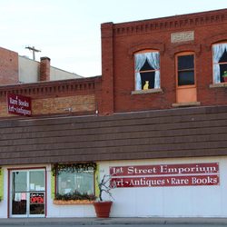 1st Street Emporium