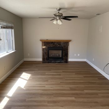 TSP Remodeling - Family room flooring and paint - General Contractors Near Me - Brentwood, California TSP Remodeling - Family room flooring and paint - General Contractors Near Me - Brentwood, California