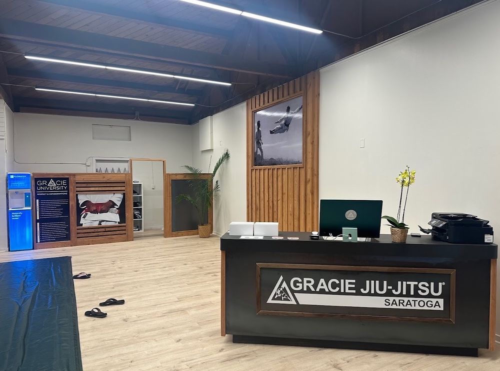 Gracie Jiu-Jitsu Saratoga Logo