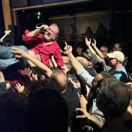 David Yow crowd surfs David Yow crowd surfs