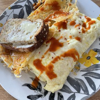 The Busy Bee Diner - Chorizo OML - Breakfast & Brunch Near Me - Kennewick, Washington The Busy Bee Diner - Chorizo OML - Breakfast & Brunch Near Me - Kennewick, Washington