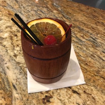 Alberto's On Fifth - Old fashioned - Italian Near Me - Naples, Florida