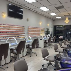 Crystal Nails & Spa