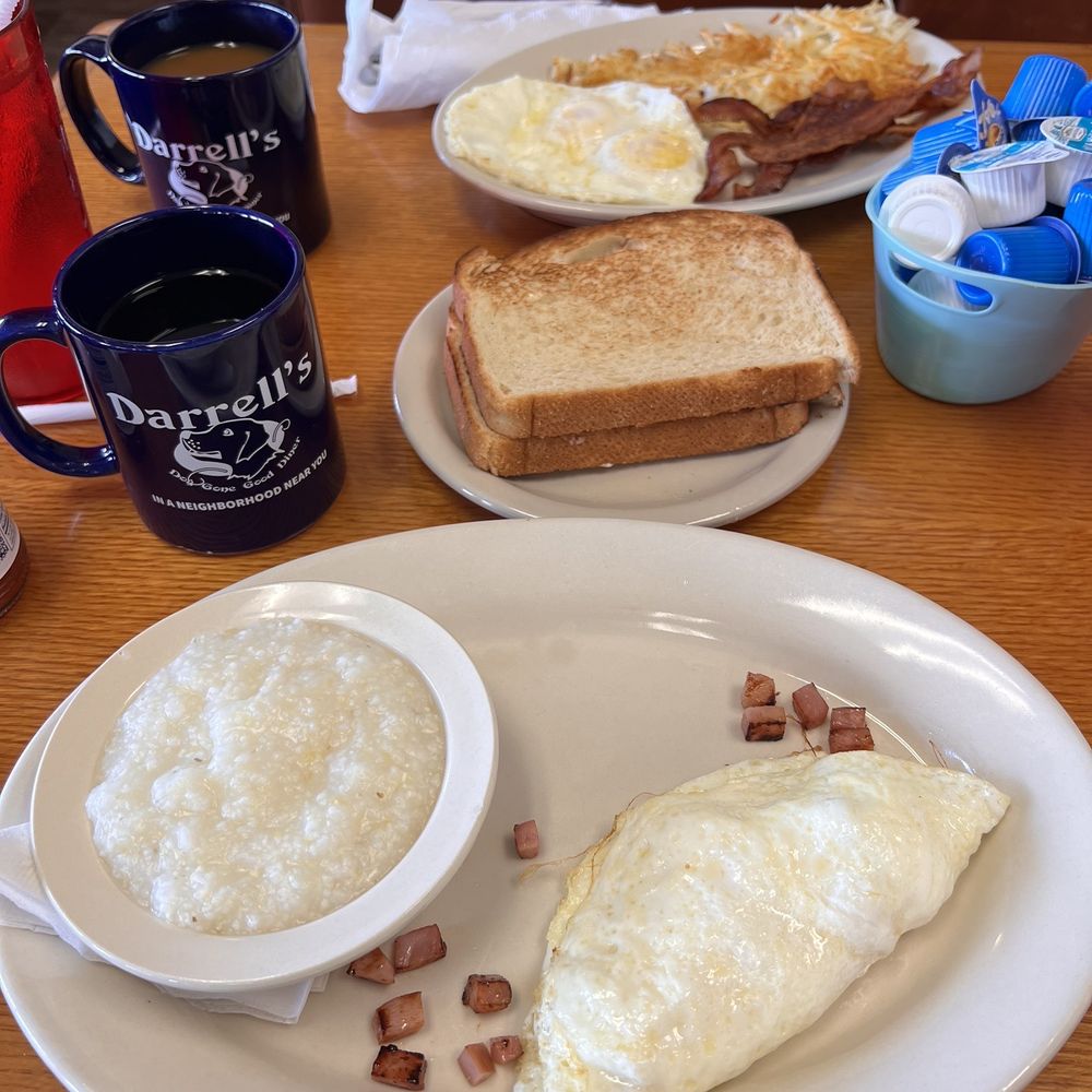 Darrell's Diner - Egg white ham and cheese omelette. A bit small for the price - Diners Near Me - Ocala, Florida Darrell's Diner - Egg white ham and cheese omelette. A bit small for the price - Diners Near Me - Ocala, Florida