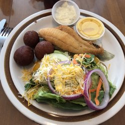 Garden Spot Cafe - Lunch at The Garden Spot in Plymouth, NC was nice.