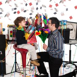Magic On The Run - Comedy magic shows!