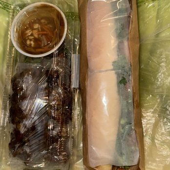 Bella Banh Mi Cafe - Bbq Pork Summer Roll with Peanut Sauce and Bbq Chicken Banh Mi - Sandwiches Near Me - Honolulu, Hawaii